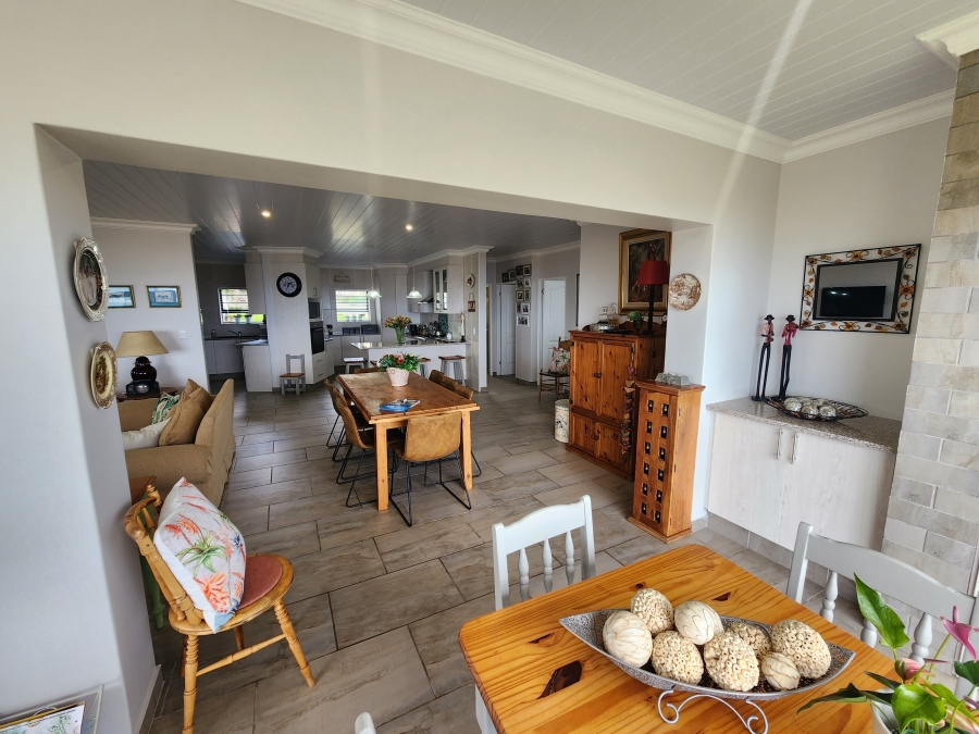 4 Bedroom Property for Sale in Dana Bay Western Cape
